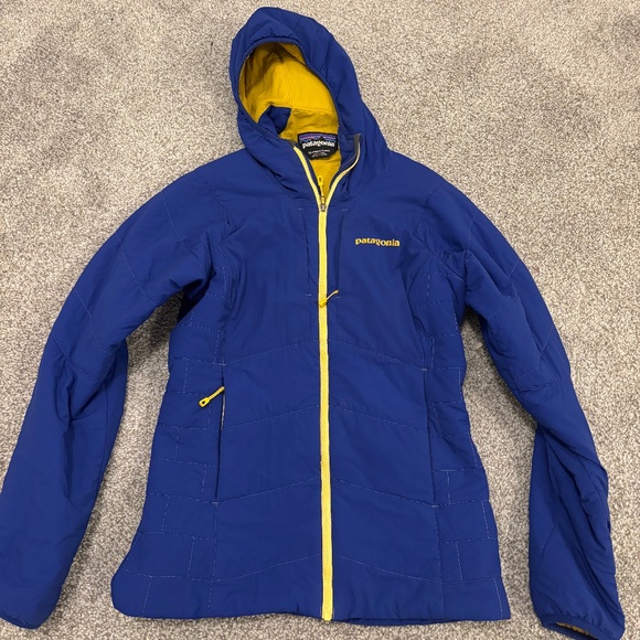 Patagonia women’s nano air hooded jacket - Picture 1 of 2